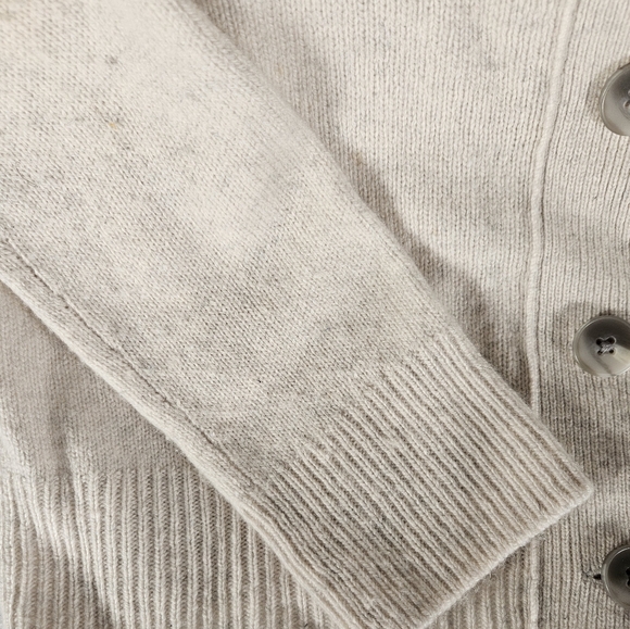 Vince Cream Cardigan 100% Cashmere Sweater with Cable-Knit Texture - Picture 4 of 7